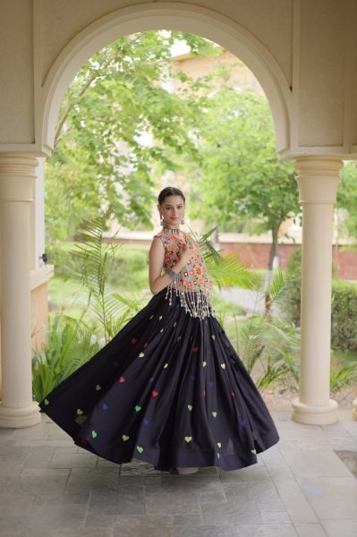 Opulent Black Cora Cotton Navratri Lehenga Choli with Gamthi Mirror For Wholesale Rate Navratri Lehnega Choli