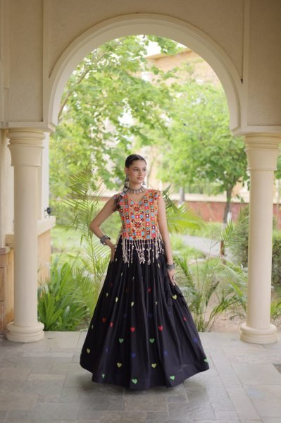 Opulent Black Cora Cotton Navratri Lehenga Choli with Gamthi Mirror For Wholesale Rate Navratri Lehnega Choli