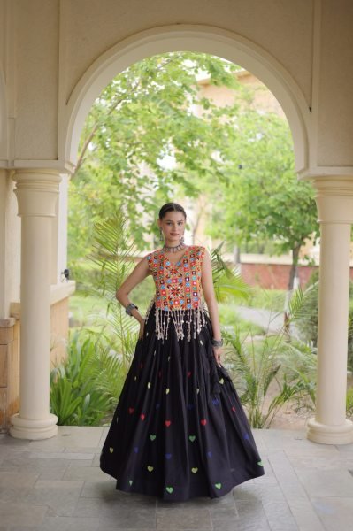 Opulent Black Cora Cotton Navratri Lehenga Choli with Gamthi Mirror For Wholesale Rate Navratri Lehnega Choli