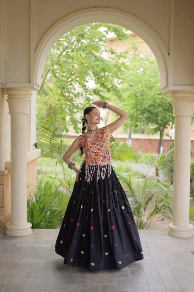 Opulent Black Cora Cotton Navratri Lehenga Choli with Gamthi Mirror For Wholesale Rate Navratri Lehnega Choli