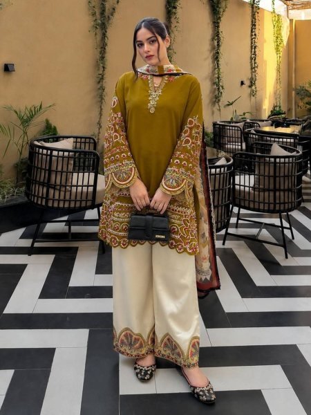 Opulent Olive Green Roman Silk Kurti Palazzo Set with Digital Print Georgette Dupatta 