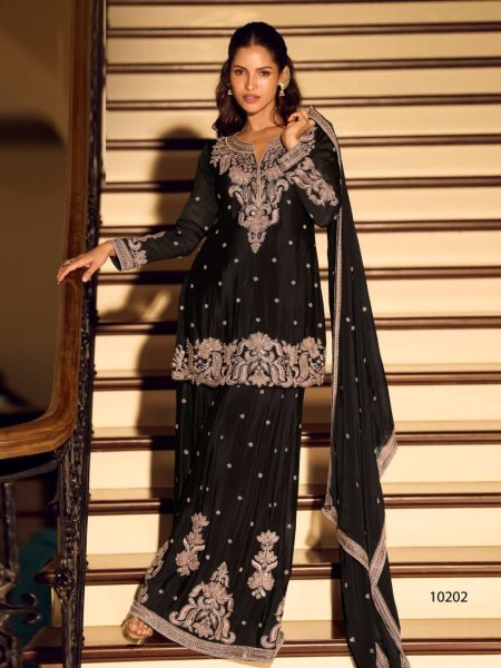 Opulent Pakistani Style Black Sharara Suit for Festive And Sangeet Wear Salwar Kameez