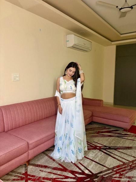 Opulent White Georgette Lehenga Choli with Hand Painted Floral Print Designer Lehenga Choli