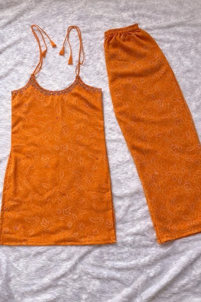 Orange Stylish Sleeveless Kurti Set with Mirror Work at Manufacturer Rate CO ORD Sets