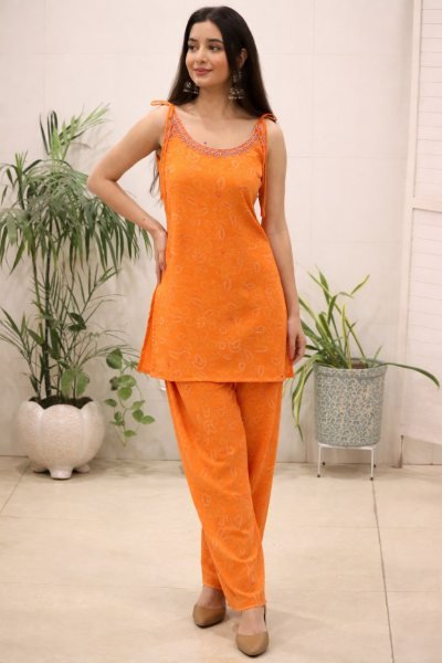 Orange Stylish Sleeveless Kurti Set with Mirror Work at Manufacturer Rate CO ORD Sets