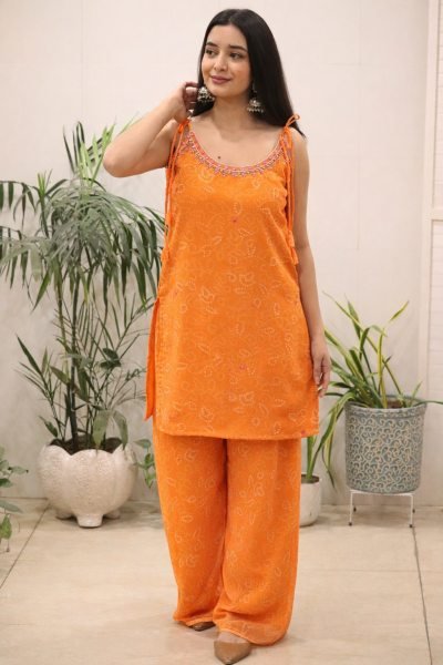 Orange Stylish Sleeveless Kurti Set with Mirror Work at Manufacturer Rate CO ORD Sets