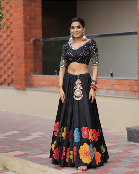 Ornate Black Designer Printed Lehenga Choli with Muslin Silk and Fancy Latkan Dupatta Navratri Lehnega Choli