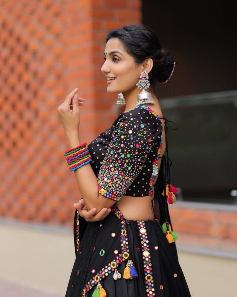 Ornate Black Designer Printed Lehenga Choli with Muslin Silk and Fancy Latkan Dupatta Navratri Lehnega Choli