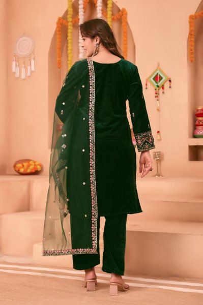 Ornate Green Viscos Velvet 5mm Sequins Embroidered Kurti Set with Designer Net Dupatta for Festive Wear Embroidery Kurtis 