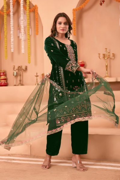 Ornate Green Viscos Velvet 5mm Sequins Embroidered Kurti Set with Designer Net Dupatta for Festive Wear Embroidery Kurtis 