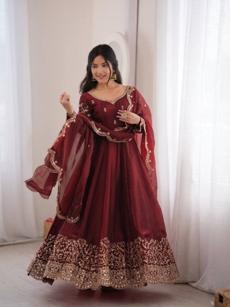 Ornate Maroon Fendy Silk Gown Set with Full Sleeves and Heavy Micro Cotton Inner at Wholesale Rate Ready To Wear Collection