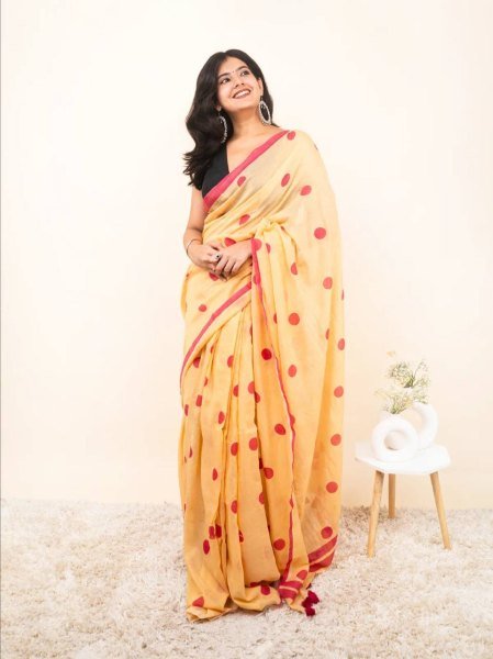 Ornate Orange Premium Linen Cotton Digital Printed Saree at Wholesale Rate Printed Cotton Sarees Wholesale