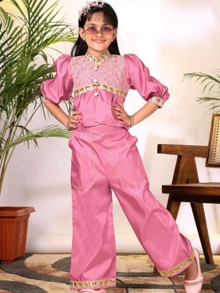 Ornate Pink Kids Cotton Blend Outfit with Ethnic Work for Casual Wear Kurtis