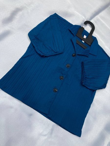 Oversized Vertical Stripe Casual Shirt Breezy Cotton Blend Top for Everyday Style Western Ladies Top Wholesale