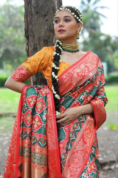 Paithani Patola Silk Printed Blend Saree Patola Silk Sarees Wholesale