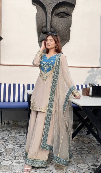 Pakistani Style Cream Maska Cotton Suit with Embroidered Sequins Dupatta at Wholesale Rate Ready To Wear Collection