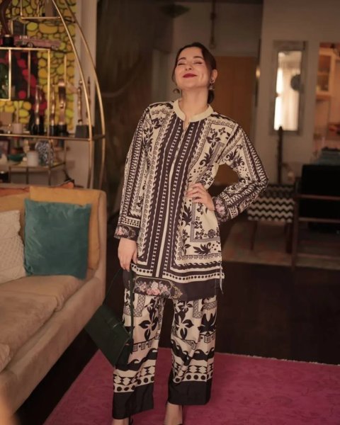 Pakistani Style Crepe Palazzo Set with Digital Print Ready to Wear Elegance Ready To Wear Collection