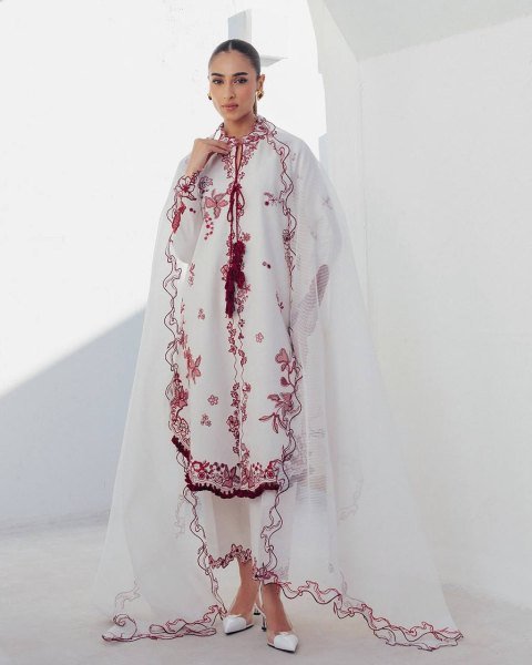 Pakistani White Roman Silk Kurti Pant Dupatta Set with Embroidery Work for Festival Ready To Wear Collection