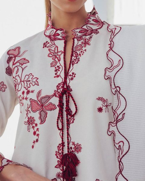 Pakistani White Roman Silk Kurti Pant Dupatta Set with Embroidery Work for Festival Ready To Wear Collection