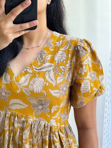 Party Wear Kalamkari Printed Cotton Kurtis at Manufacturer Rates Printed Kurtis