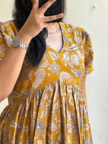 Party Wear Kalamkari Printed Cotton Kurtis at Manufacturer Rates Printed Kurtis