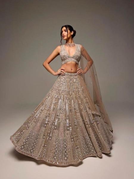 Party Wear Net Lehenga Choli with Heavy Thread & Sequins Work At Best Rate Designer Lehenga Choli