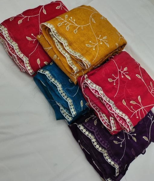 Peacock Green  Women's Heavy Silk Embroidery Saree With Matching Blouse Piece Embroidery Sarees Wholesale