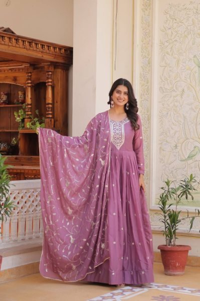 Pearl Pink Anarkali gown with Heavy  Embroidery Work Dupatta  Anarkali Kurtis 
