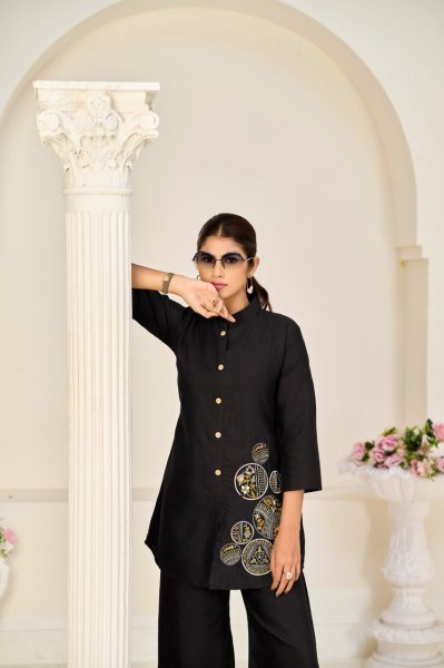Perfect Black Rayon Slub Heavy Embroidered tunic set Daily Fashion wears at Manufacturer Rate Tunics kurti
