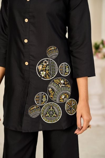 Perfect Black Rayon Slub Heavy Embroidered tunic set Daily Fashion wears at Manufacturer Rate Tunics kurti