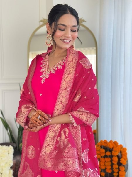 Perfect Blend of Style and Comfort Rani Pink 3-Piece Kurti Set With Dupatta For Women  3 Piece Kurti Set