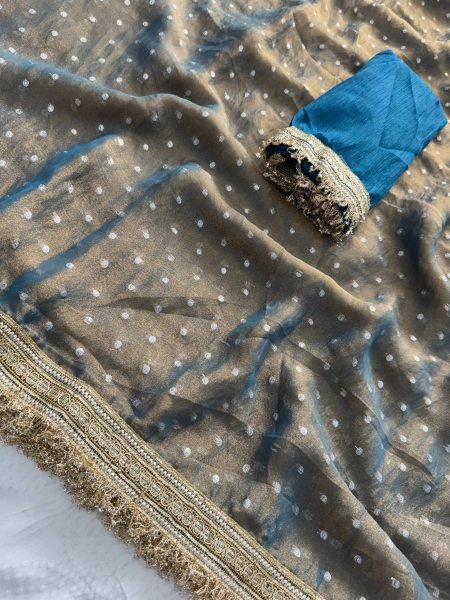 Perfect Grey Party Wear Jacquard Silk Saree at Manufacturer Price Silk Sarees Wholesale