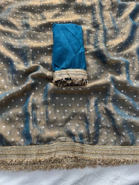 Perfect Grey Party Wear Jacquard Silk Saree at Manufacturer Price Silk Sarees Wholesale