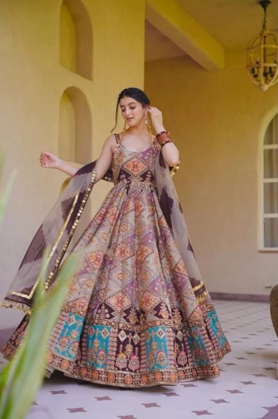 Perfect Jimmy Organza Silk Digital Printed Anarkali Gown with Dupatta For Wedding Wear Anarkali Suit Ready To Wear Collection