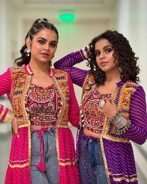 Perfect Pink Printed Faux Georgette Shrug with Embroidered Blouse For Navrati Navratri Collection