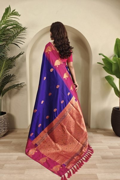 Perfect Royal Blue Tone Silk Saree with Peacock Motif Border For Party Silk Sarees Wholesale