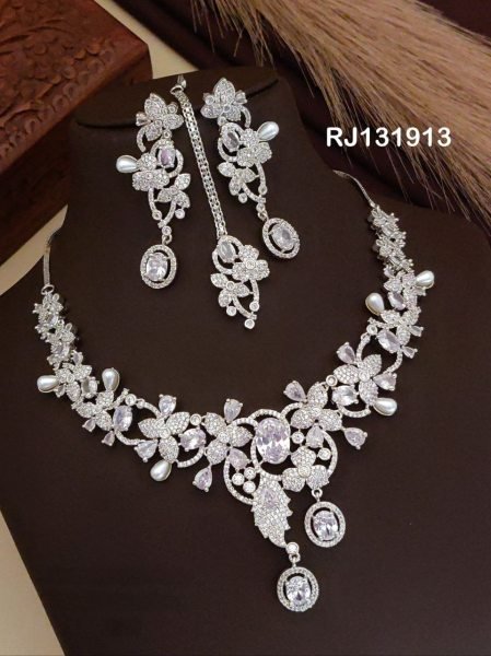 Pink American Diamond Bridal Choker Set with Maang Tikka Fashion Accessories Wholesale