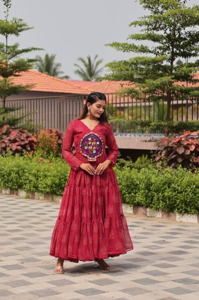 Pink Bandhani Anarkali Kurti for Navratri with Mirror Work Wholesale Garba Outfit Navratri Collection