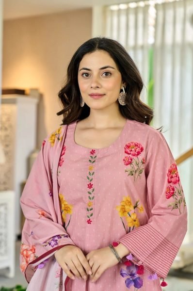 Pink Chanderi Butti Printed Kurta Set with Muslin Dupatta for Women Printed Kurtis