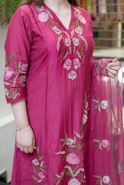 Pink Embroidered Chanderi Silk Kurta Set with Palazzo and Dupatta Ready to Wear 3 Piece Kurti Set