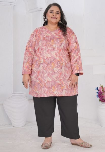 Pink Fashionable Extended Size Women   s Rayon Casual Top Plus Size Kurti / Gown