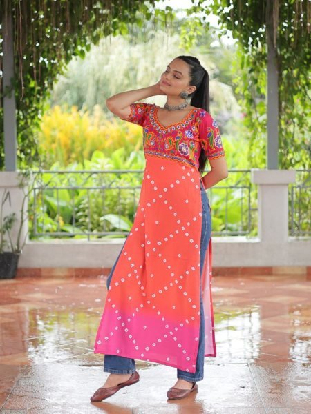 Pink Orange Rayon Gamthi Work Kurti Designer Wear For Global Buyers