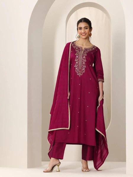 Pink Roman Silk Embroidery Kurta Pant Set with Chanderi Silk Dupatta for Celebration Wear 3 Piece Kurti Set