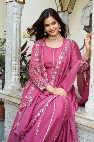 Pink Star Georgette Designer Gown with Dupatta Diwali Bulk Order Ready Diwali Collection