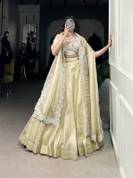 Pista Engagement Lehenga Choli in Gold Crush With Jarkan Diamond Blouse Set Designer Lehenga Choli