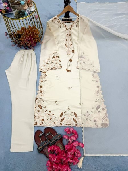 Plush OffWhite Women s Roman Glass Kaftan with Palazzo and Organza Silk Dupatta Ready To Wear Collection