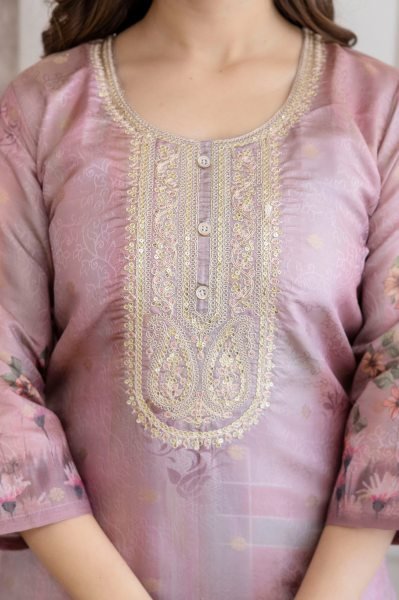 Plush Pearl Pink Viscose Straight Kurti Set With Embroidered At Manufacturer India Embroidery Kurtis 