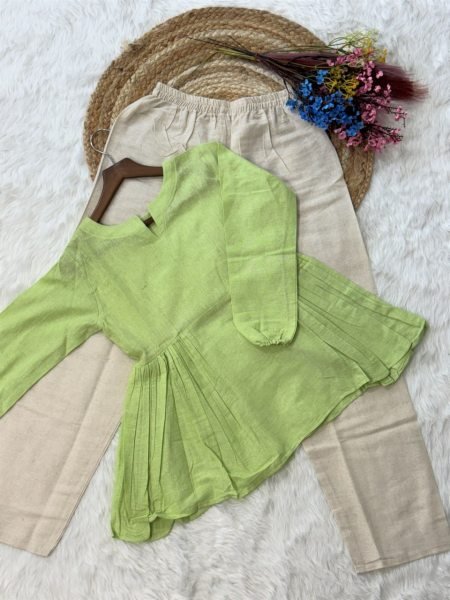 Polished Green Linen Cotton Top Pant Set for Summer Casual Wear Women Tunics kurti