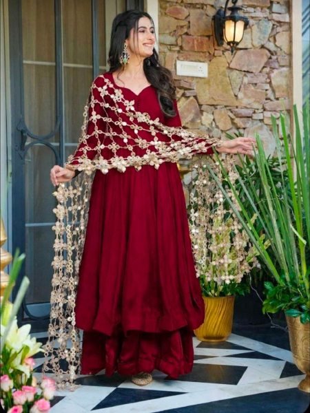 Portable Maroon Royal Look Anarkali Dress with Heavy Dupatta for Women 