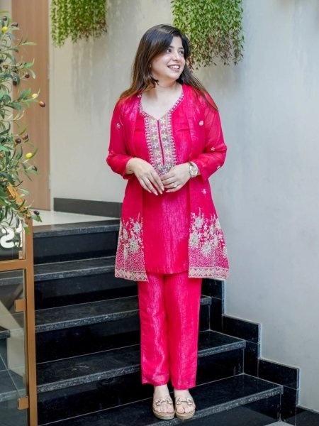 Portable Rani Pink Premium Women's Chinnon Silk Embroidered Kurti Palazzo Set Kurtis